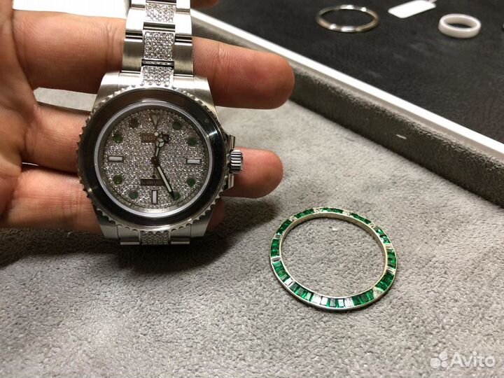 Роскошные часы Rolex с бриллиантами