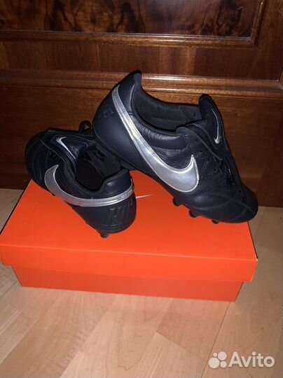 Футбольные Бутсы Nike Tiempo