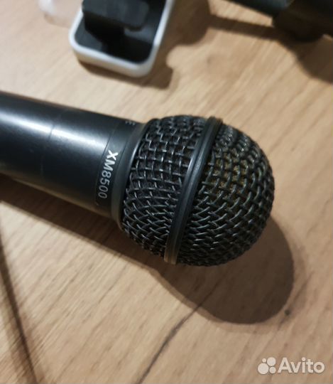 Микрофон Behringer ultravoice XM8500