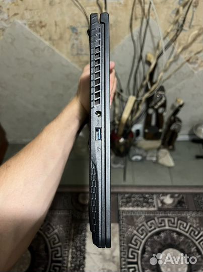 Игровой ноутбук msi