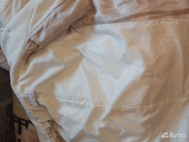 Пальто женское Bershka 42