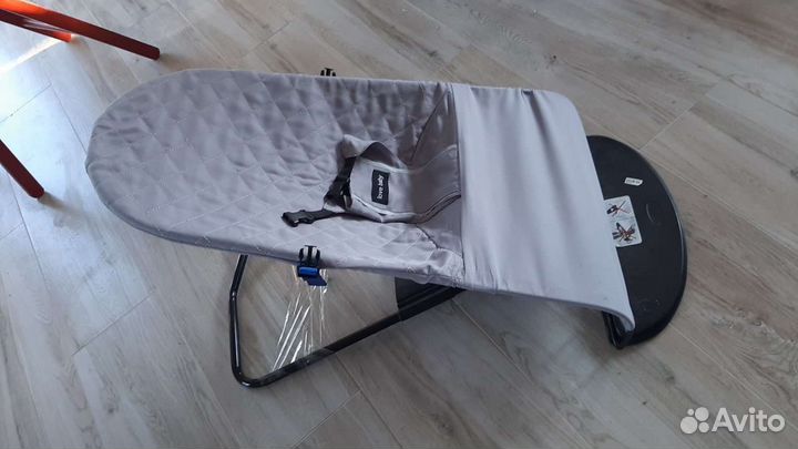 Шезлонг детский