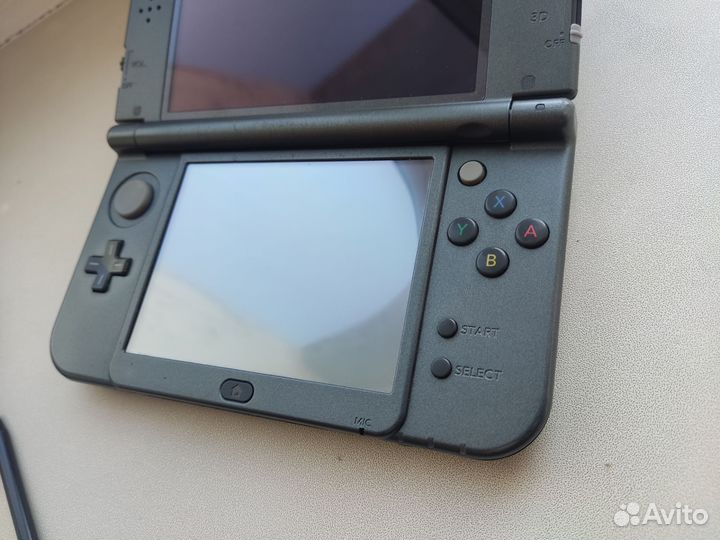 Прошитая New Nintendo 3DS XL(IPS экран)