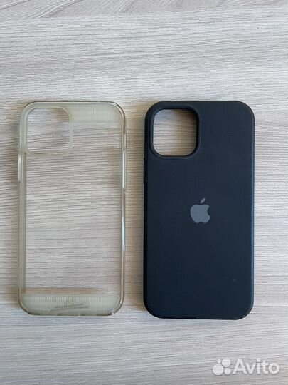 Чехол на iPhone 12