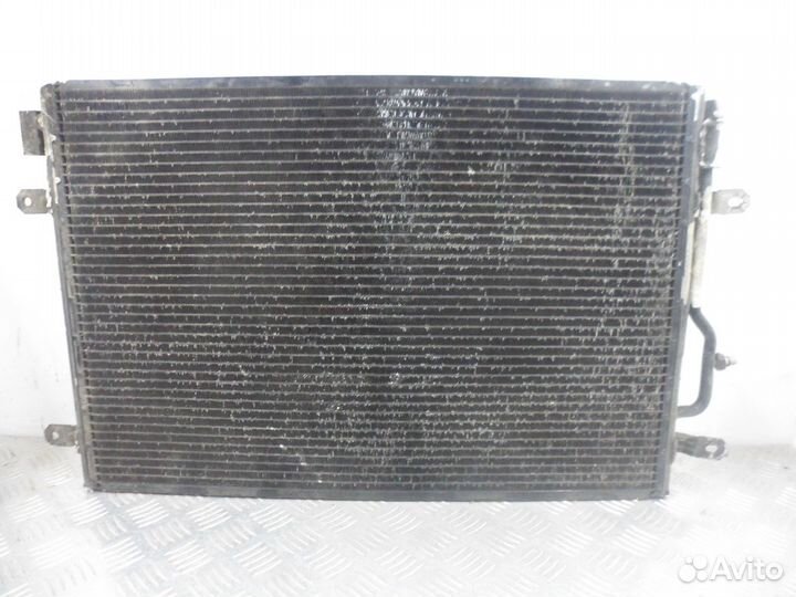 Радиатор кондиционера Audi A6 C5 8E0260401B