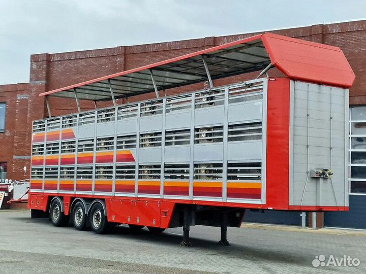 Полуприцеп для перевозки скота Pezzaioli SBA31 3+3, 2013