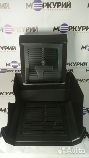 Кожух двигателя Буран пластмассовый