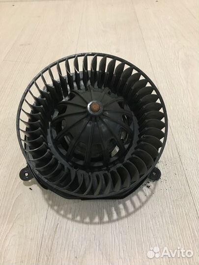 Мотор печки Mercedes Benz E300 W211 M272.943 2008