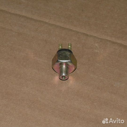 Выключатель сигнала торможения урал гидрав (соатэ)