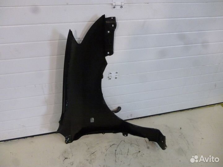 Крыло переднее левое Тойота Королла 120 Крыло пер