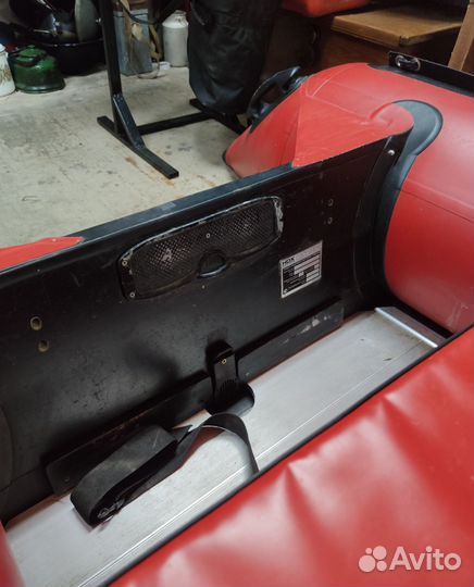 Моторная лодка