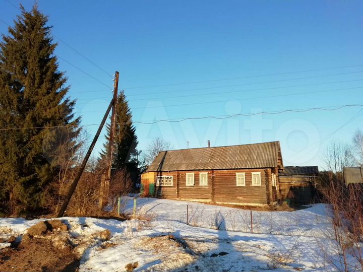 Дом 40 м² на участке 20 сот.