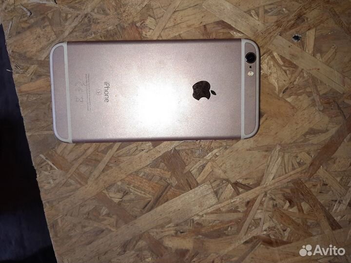 iPhone 6S, 32 ГБ