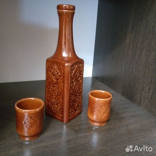 Графин(кувшин, штоф)глиняный с 2 стопочками