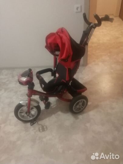 Детский трехколесный велосипед
