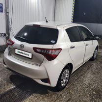 Toyota Vitz 1.0 CVT, 2018, 90 000 км, с пробегом, цена 1 150 000 руб.