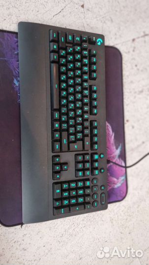 Игровая клавиатура logitech (мимбраная)