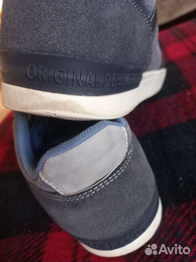 Кроссовки или кеды