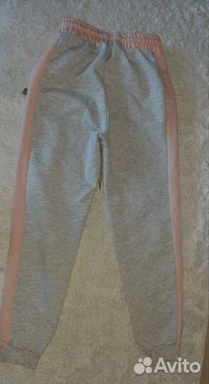 Спортивный костюм для девочки 128