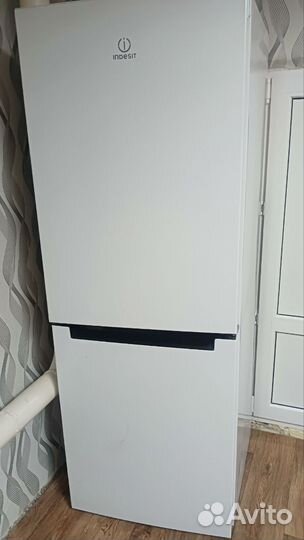 Холодильник indesit бу