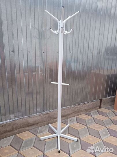 Вешалка напольная