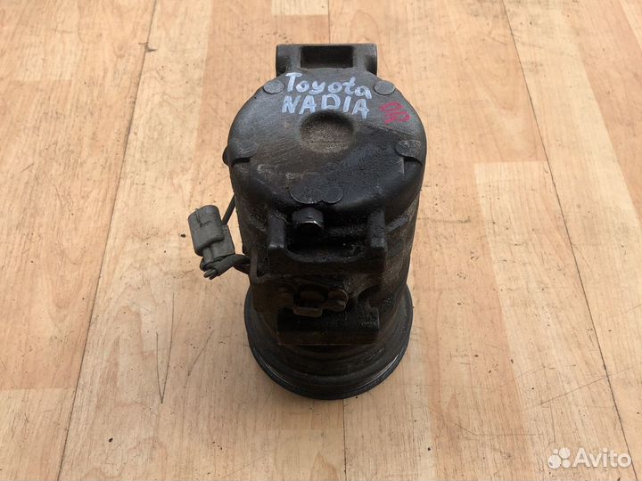 Компрессор кондиционера Toyota Nadia 3sfse