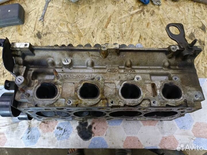Головка блока цилиндров Ford 2.0 Zetec