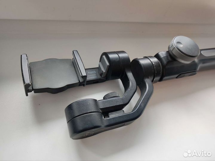 Стабилизатор для телефона zhiyun