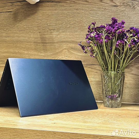 Ноутбук MagicBook X 14 honor