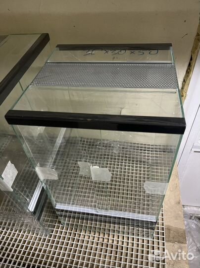 Террариум для рептилий производство