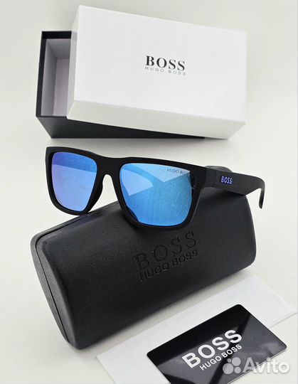 Солнцезащитные очки Hugo boss