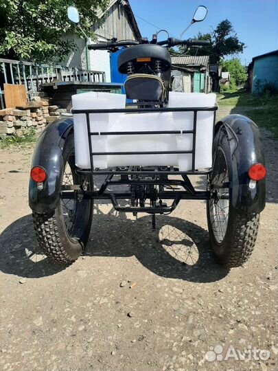 Велосипед трицикл