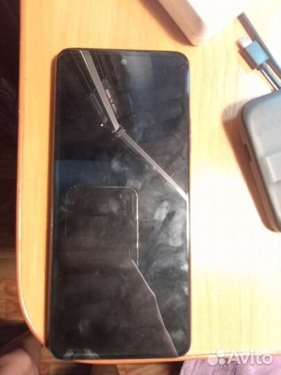 Tecno Pova 3, 6/128 ГБ