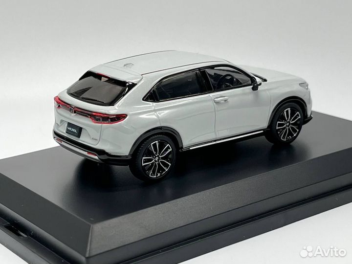 Honda Vezel 1:43 2022 масштабная модель