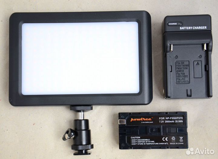 Накамерный видеосвет