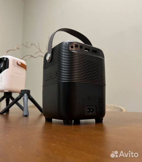 Проектор Umiio q1