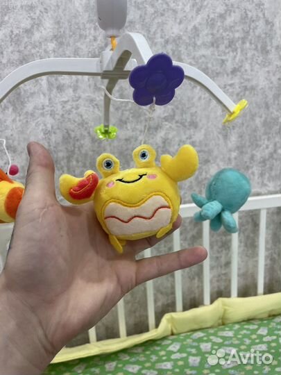 Мобиль на кроватку happy