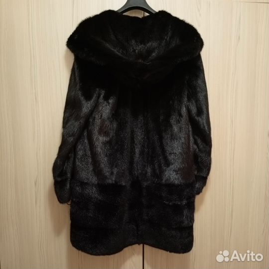 Шуба норковая с капюшоном
