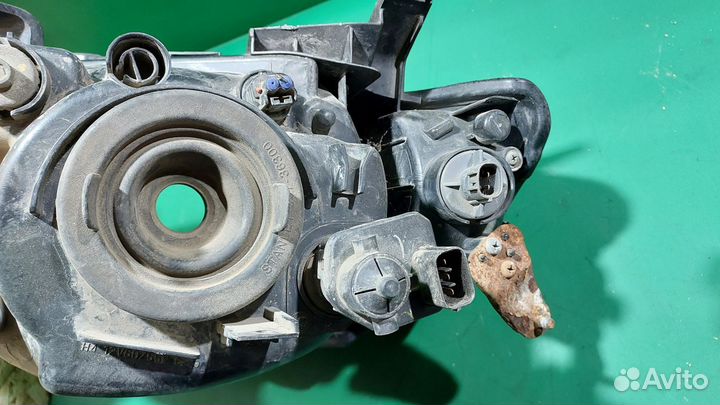 Фара передняя R L200/4 mitsubishi L200 (2006-2015)