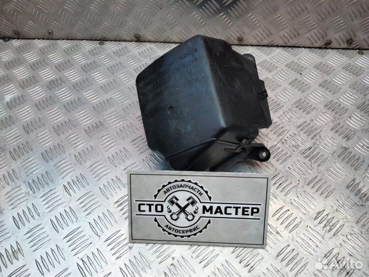 Корпус блока предохранителей Fiat Doblo 1.3