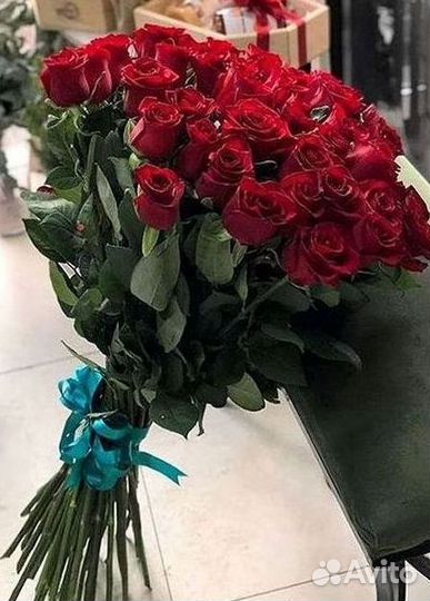 Букет роз 101 роза 51 роза