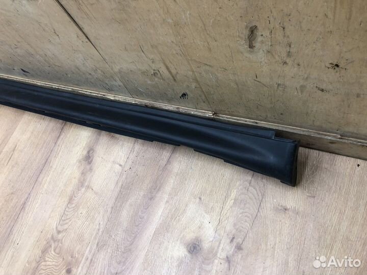 Накладка на порог Nissan Juke (F15) 2011-2019