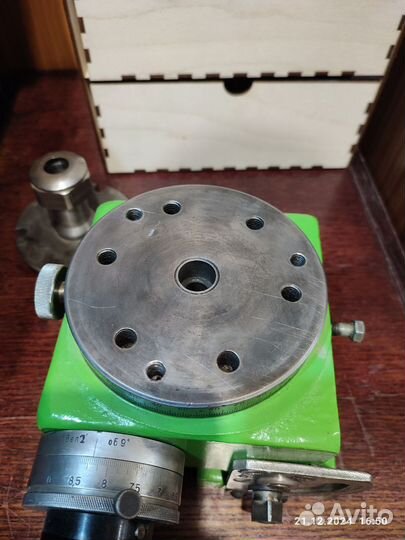 Синусный поворотный столик