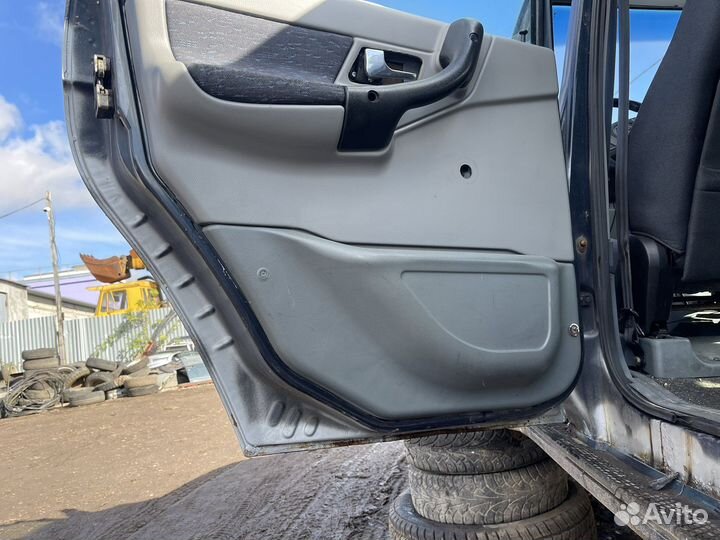 Двери на УАЗ патриот