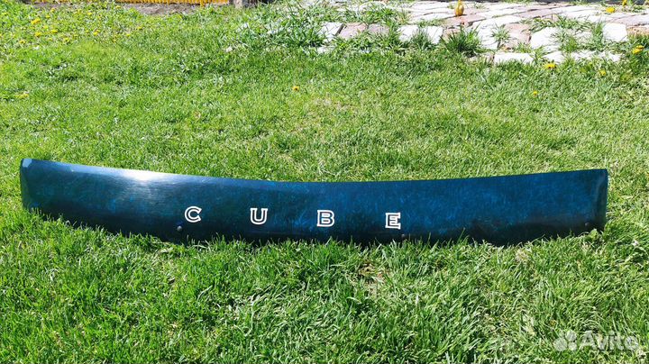 Дефлектор капота (мухобойка) nissan cube z11