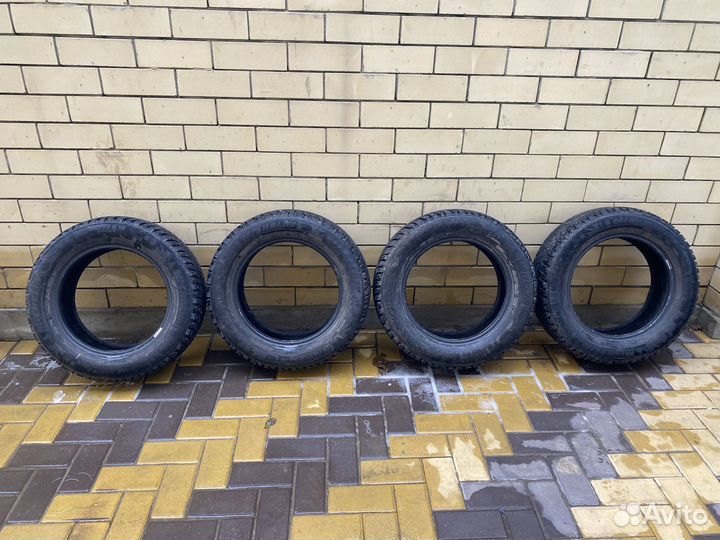 Michelin X-Ice North 3 185/65 R15