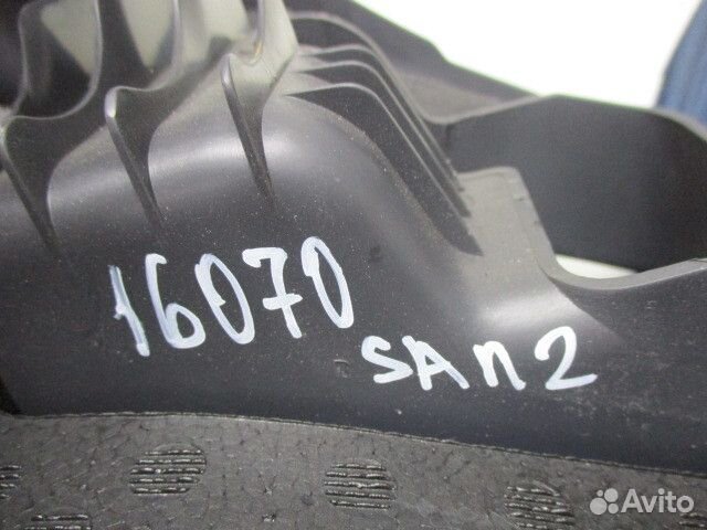 Кожух рулевой колонки Renault Sandero 2 5S