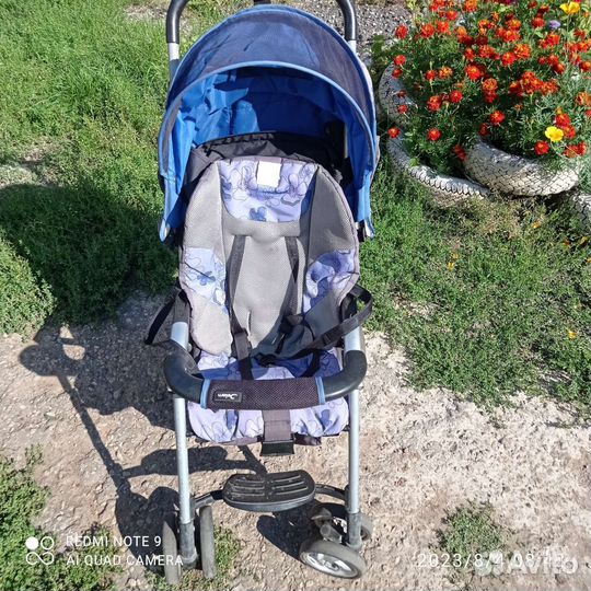 Прогулочная коляска