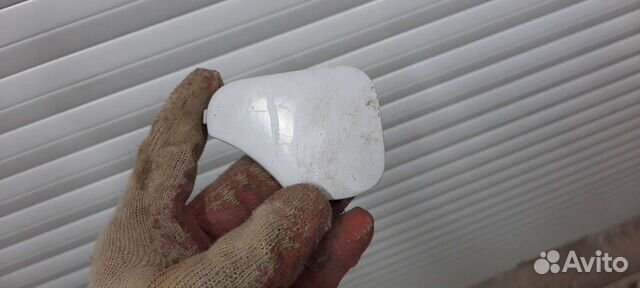 Заглушка букс. крюка Ford Fiesta 6/2010