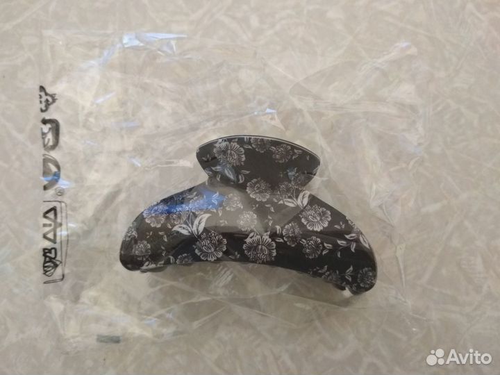 Краб для волос с цветочным принтом